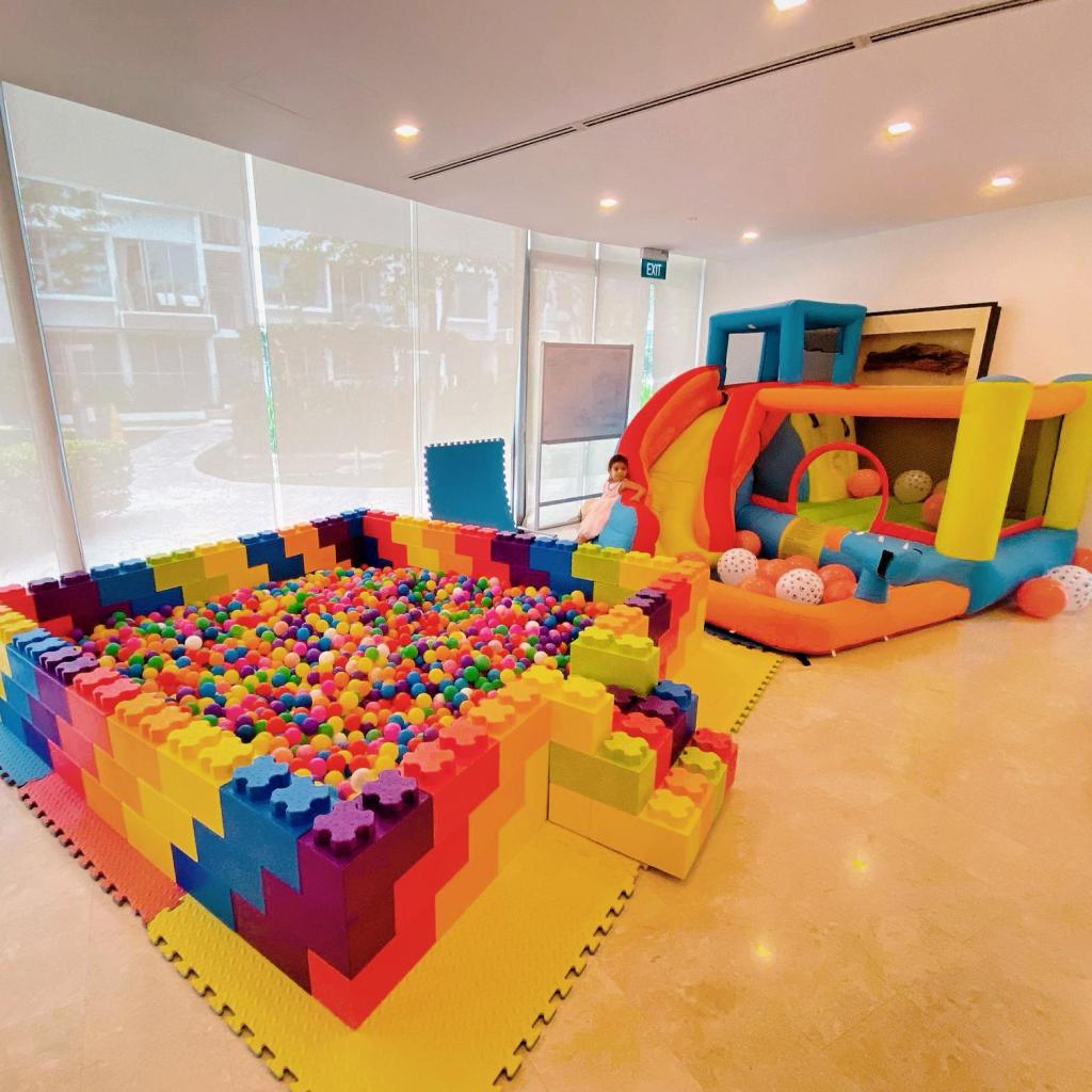 Kids party rental